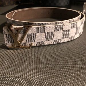 Louis Vuitton belt